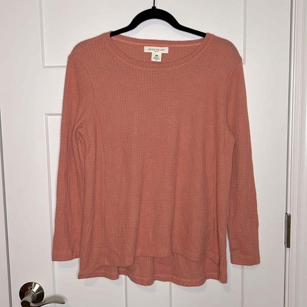 NWOT Skye’s The Limit Coral Long Sleeve High Low Top